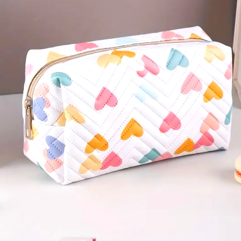 Brand new heart pencil case
